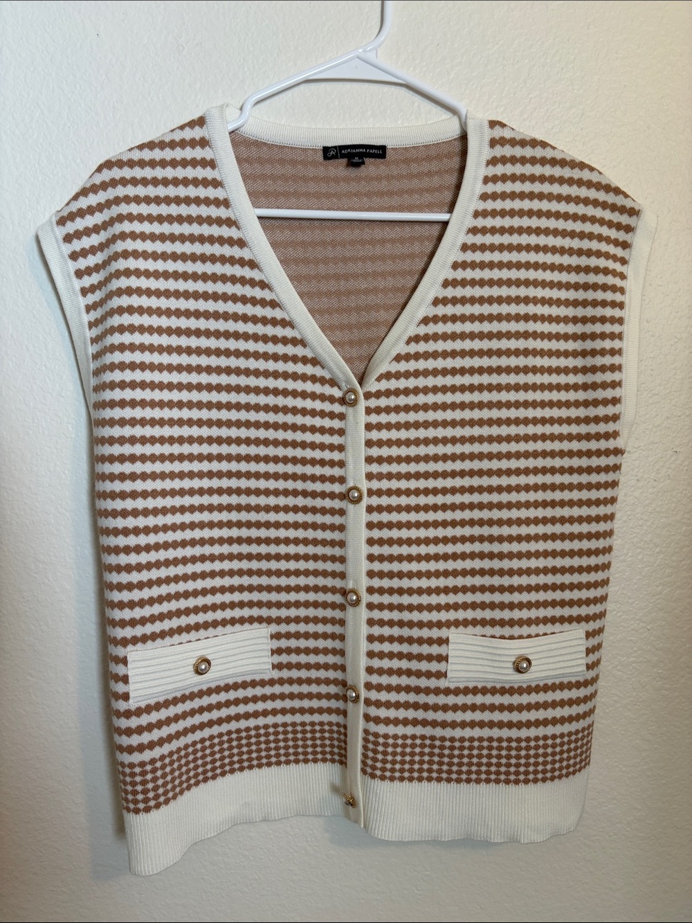 Adrianna Papell Size M Cream and Brown Striped Knit Button-Front Vest